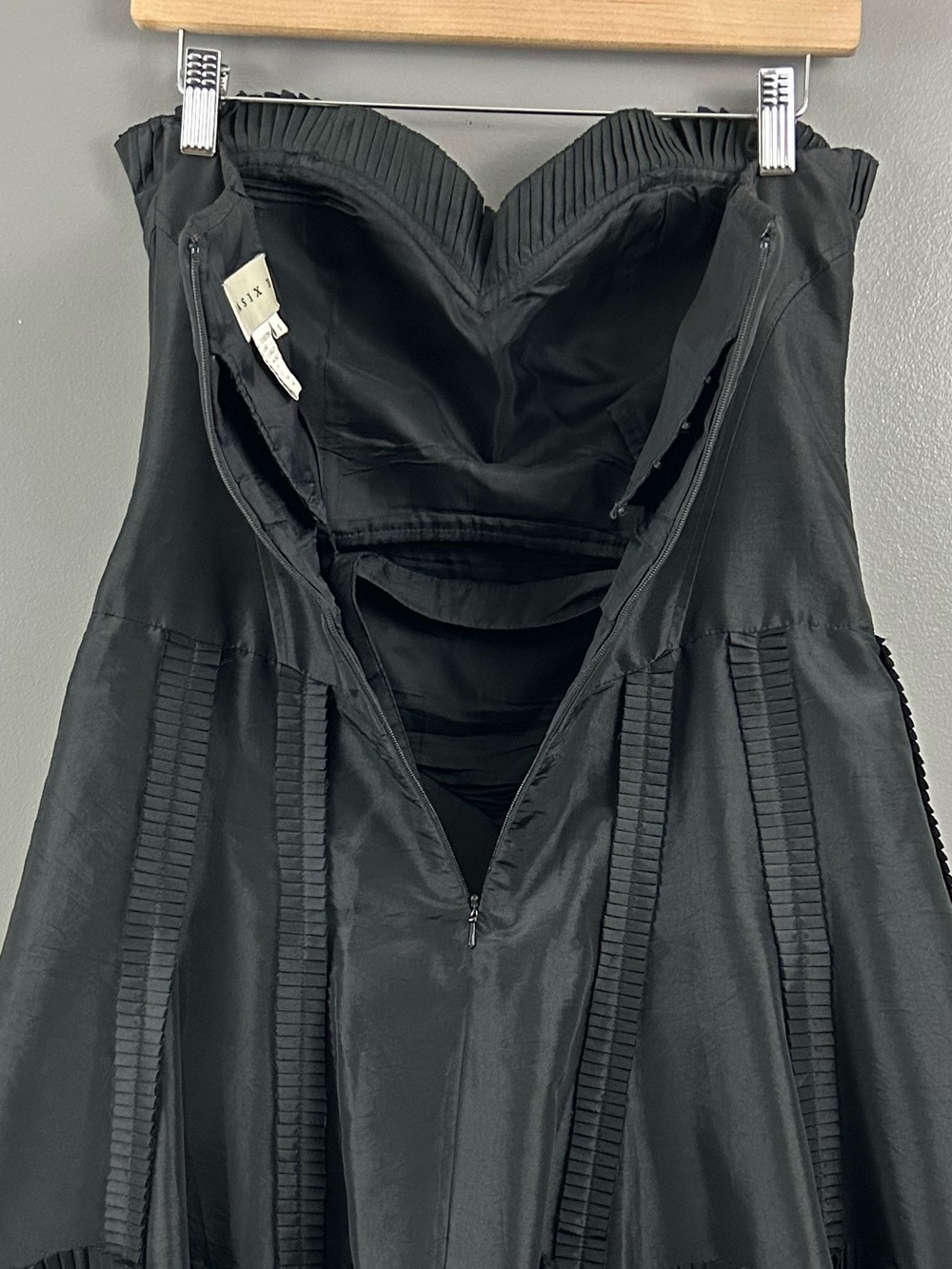 Basix II Strapless Pleated Rosette Cocktail Dress Black Size 6 - Picture 6 of 13